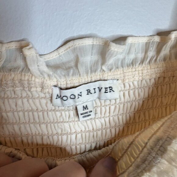 Moon River metallic plaid puff sleeve smocked dress - Picture 4 of 6